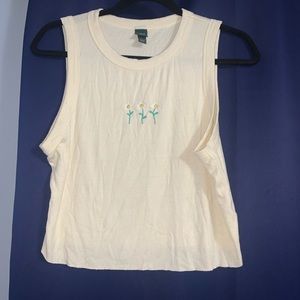 Wild Fable Pale Yellow Daisy Cutoff Tank Size L
